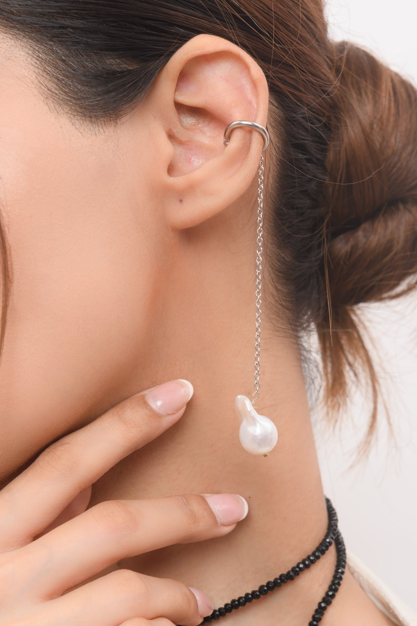 Baroque Pearl Earcuff