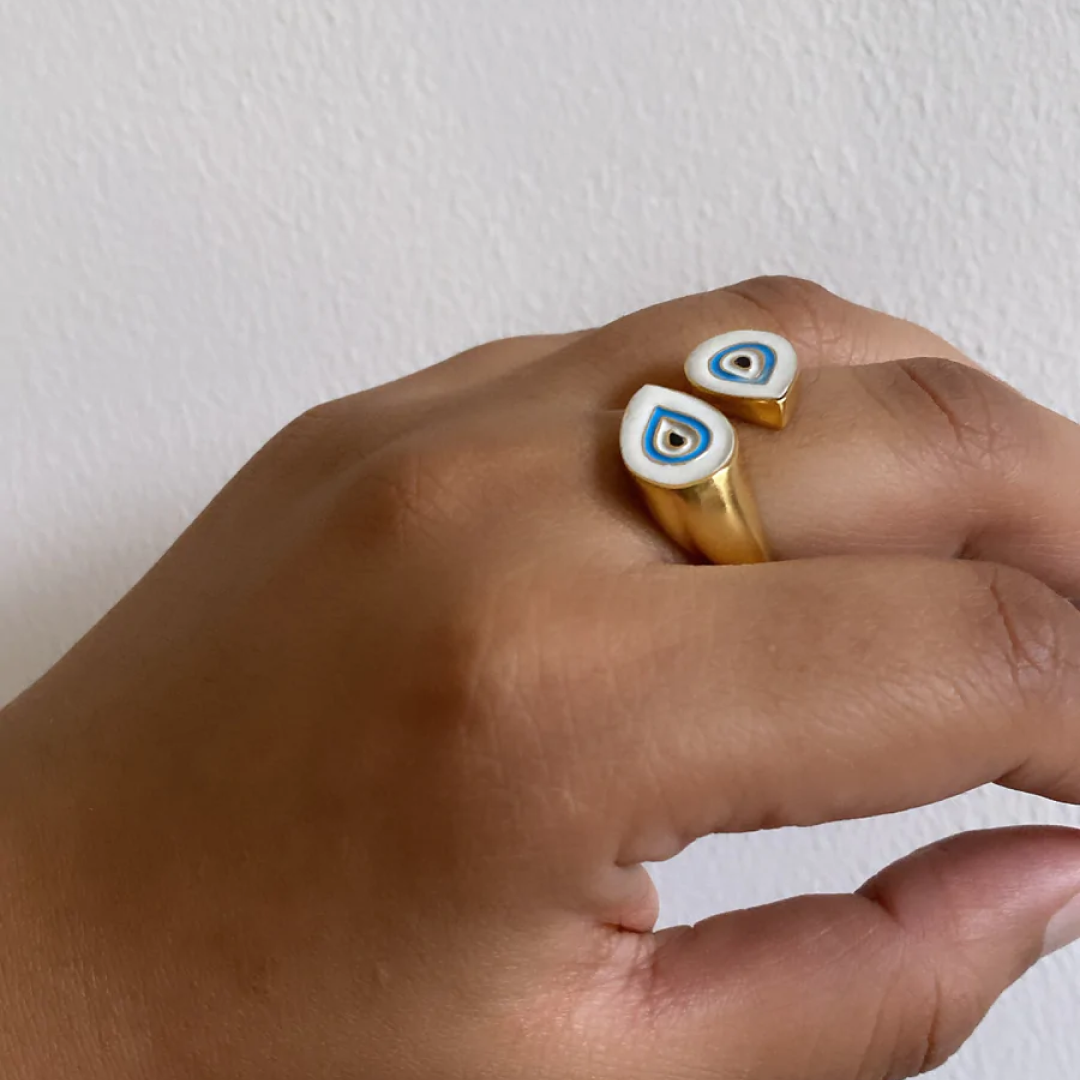 Eyes On Me Ring