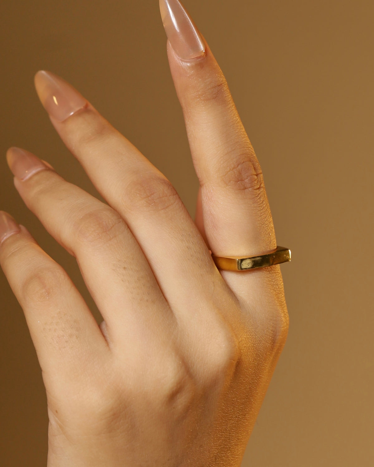 Box Band Ring
