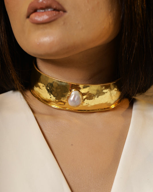 Molten Pearl choker