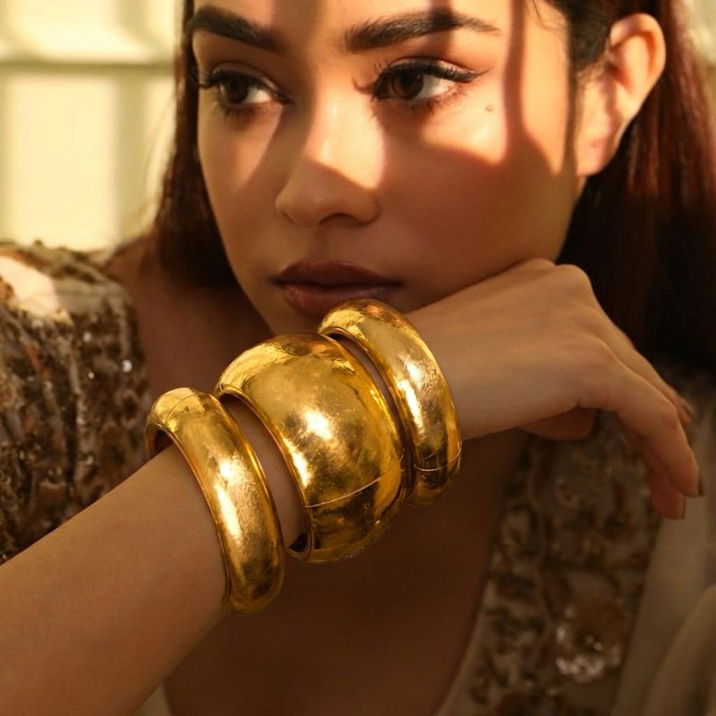 Bold Gold Bangle
