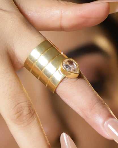 Ribbed Teardrop Band