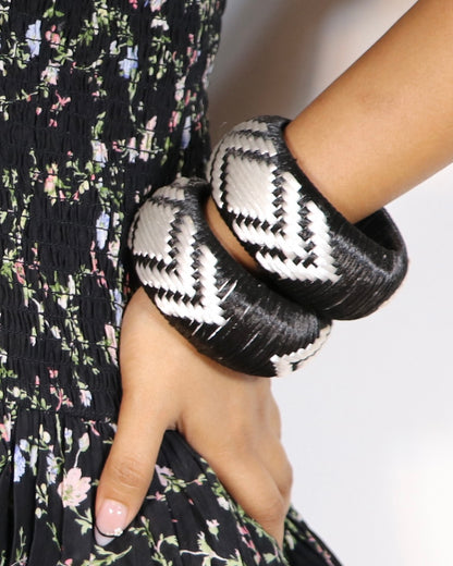 Noir Weave (single bangle)
